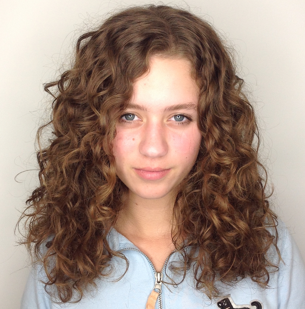 50 Natural Curly Hairstyles & Curly Hair Ideas To Try In 2020 - Hair ...