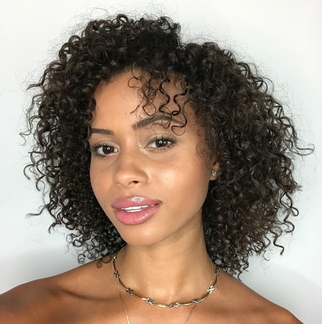 50 Natural Curly Hairstyles & Curly Hair Ideas To Try In 2021 | Market Tay