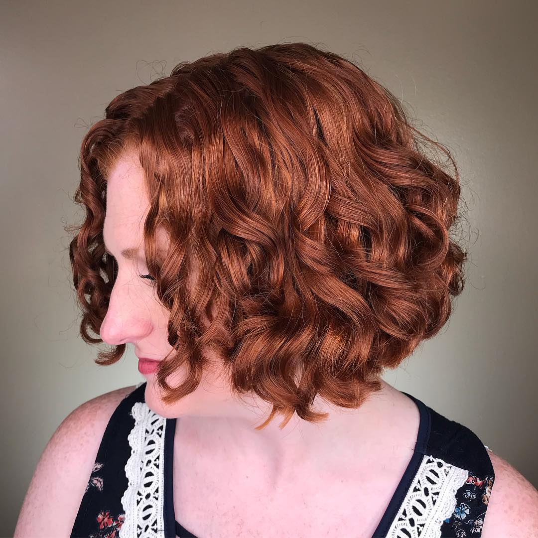 50 Curly Bob Hairstyles For Flattering Modern Looks - Hair Adviser