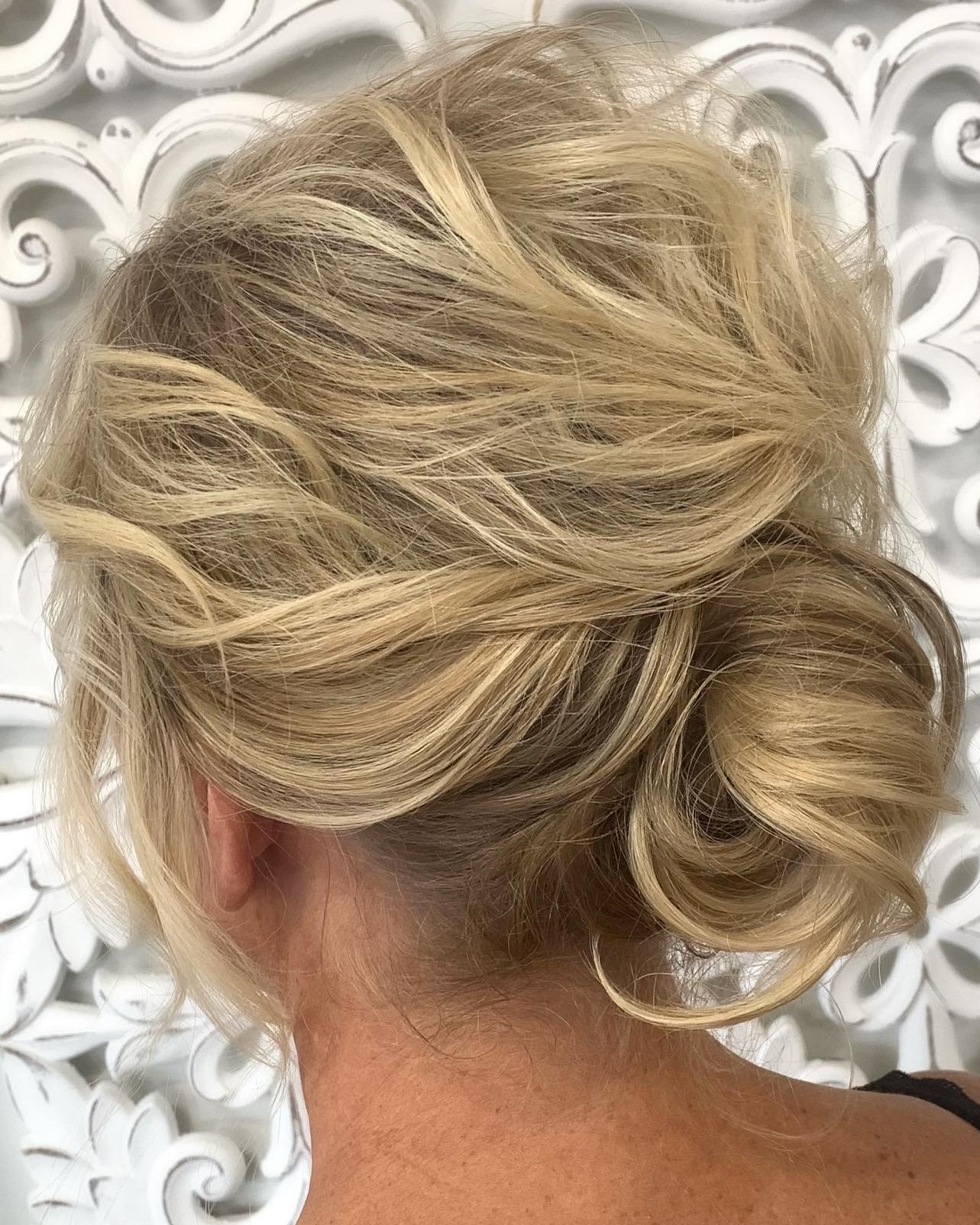 30 Gorgeous Mother Of The Bride Hairstyles For 2023 - Hair Adviser