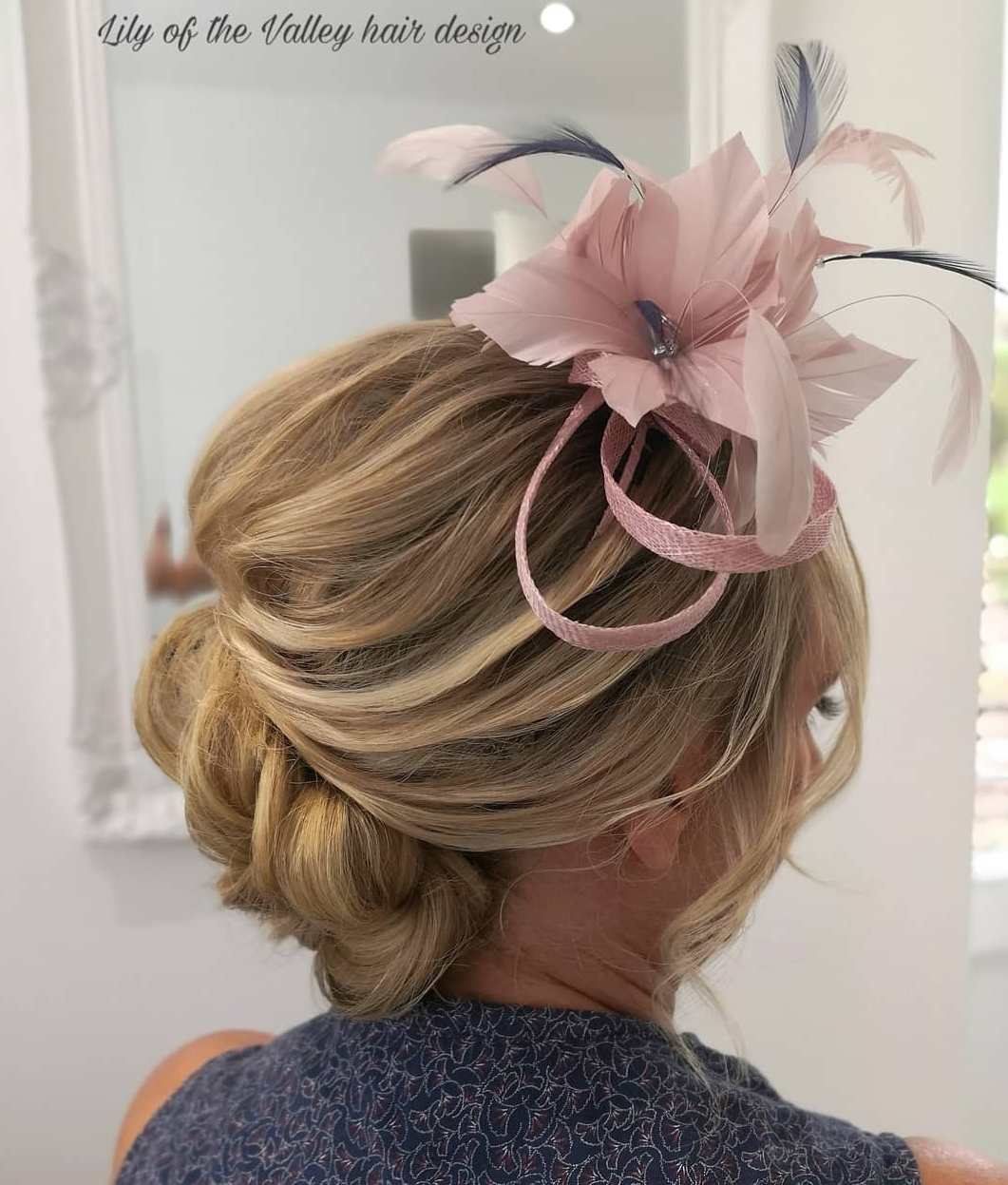 30 Gorgeous Mother Of The Bride Hairstyles For 2022 - Hair Adviser