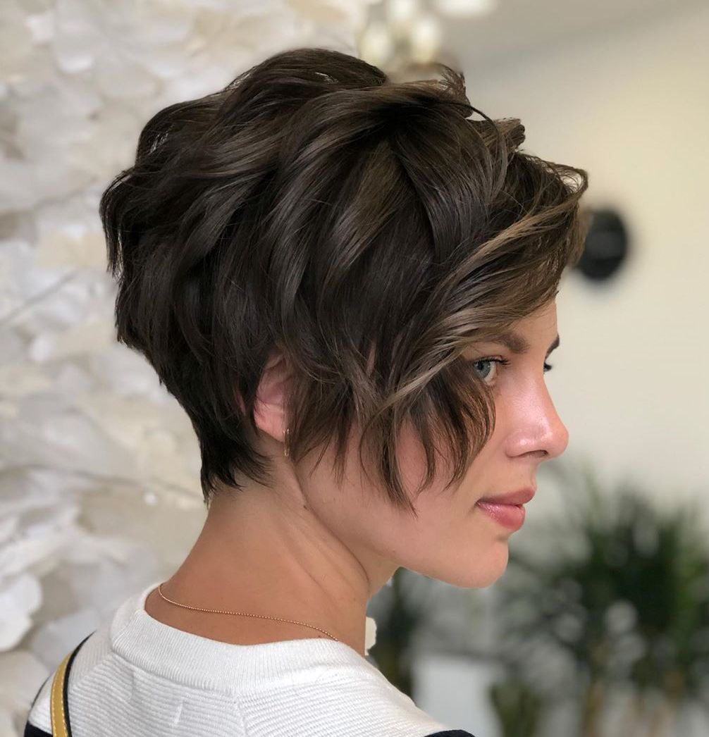 50 NEW Short Hair With Bangs Ideas And Hairstyles For 2022 - Hair Adviser