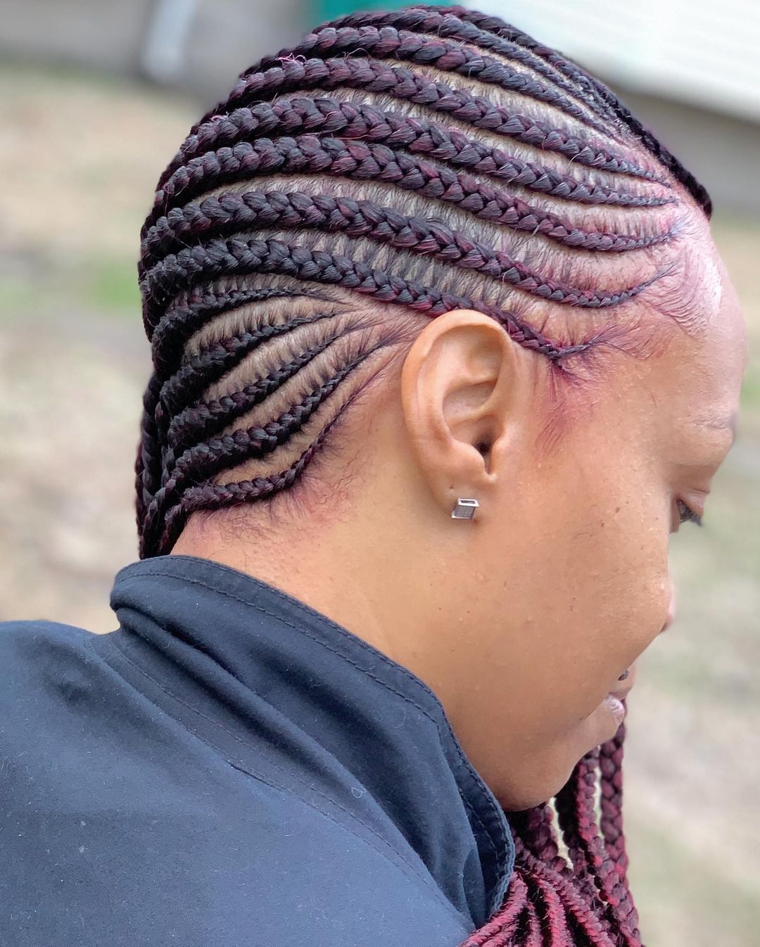 Trenzas de limonada medianas hacia el lado