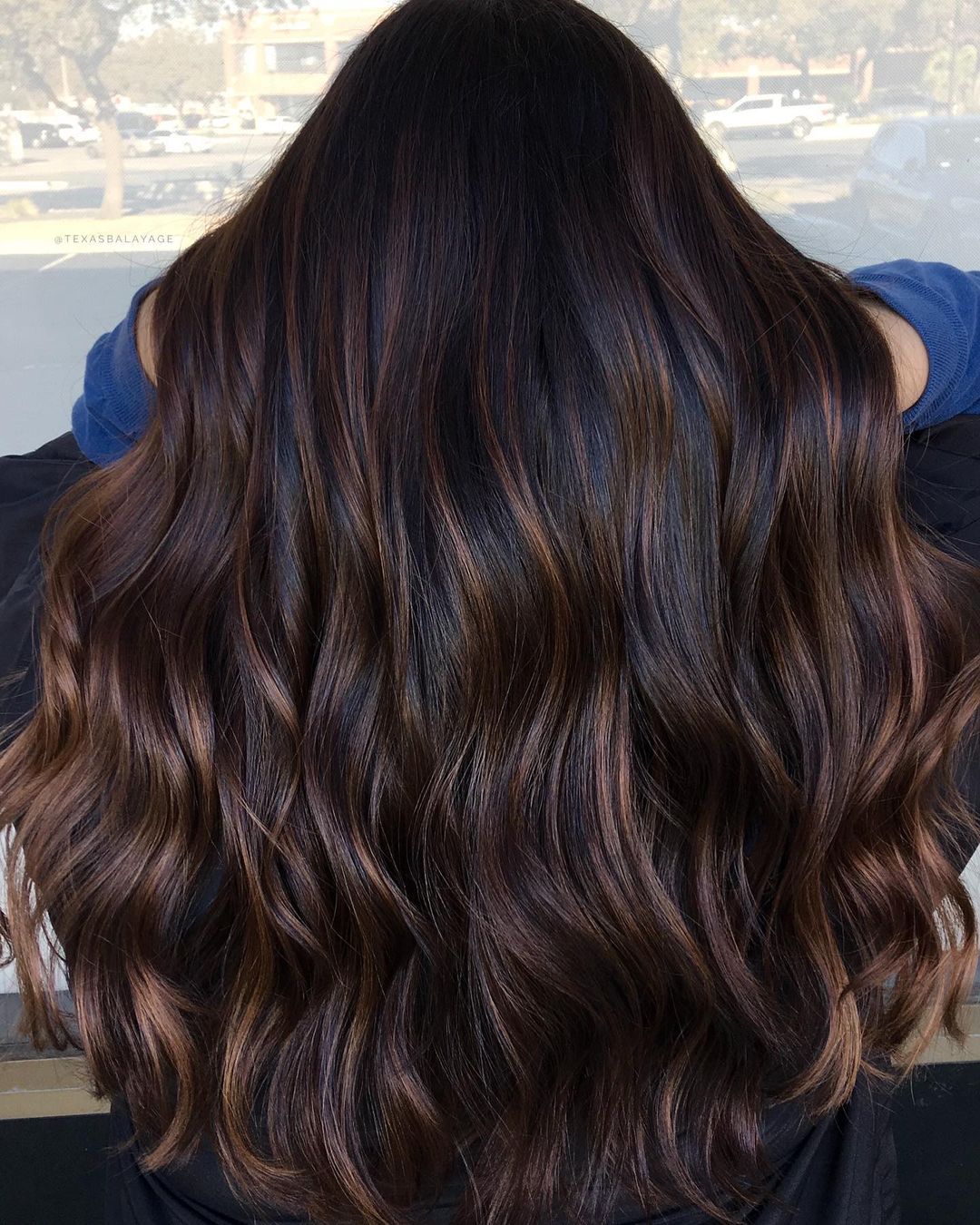 Chocolate Brown Hair Color With Lowlights