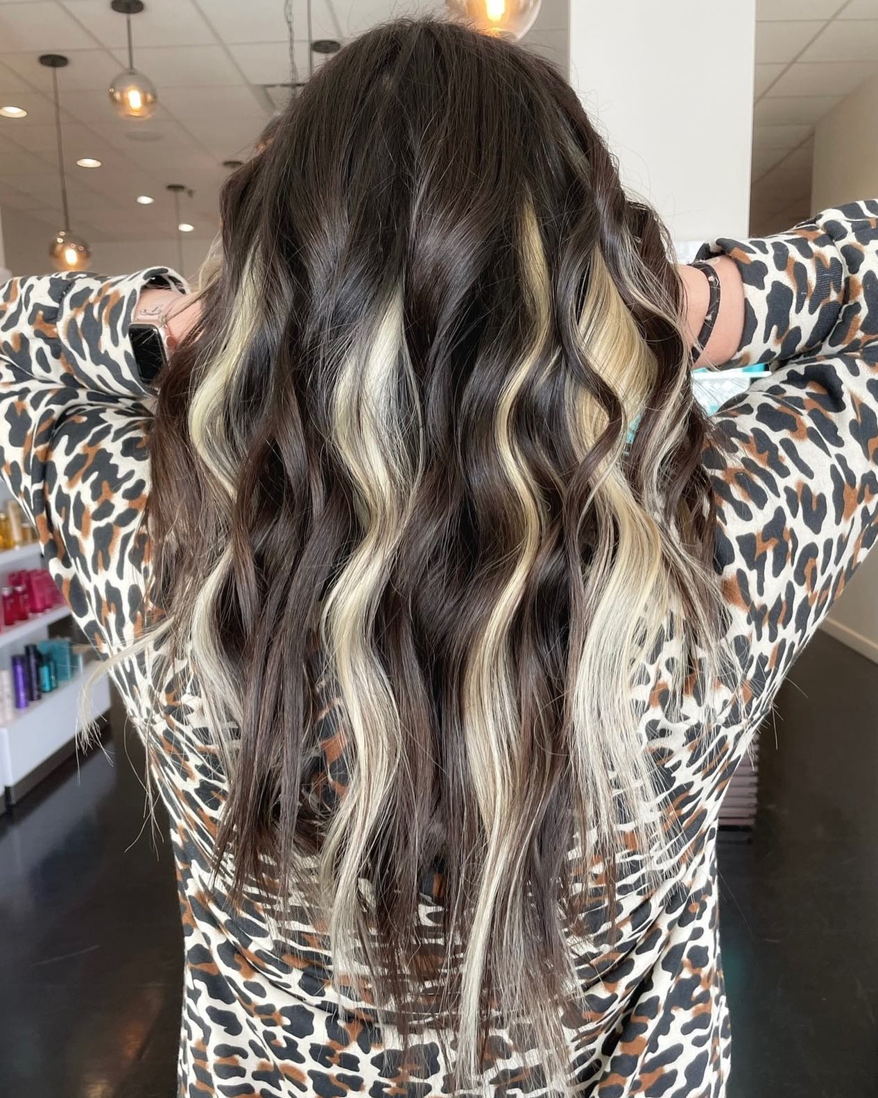 30 Beautiful Peekaboo Highlights Ideas For The Stylish You - Hair Adviser