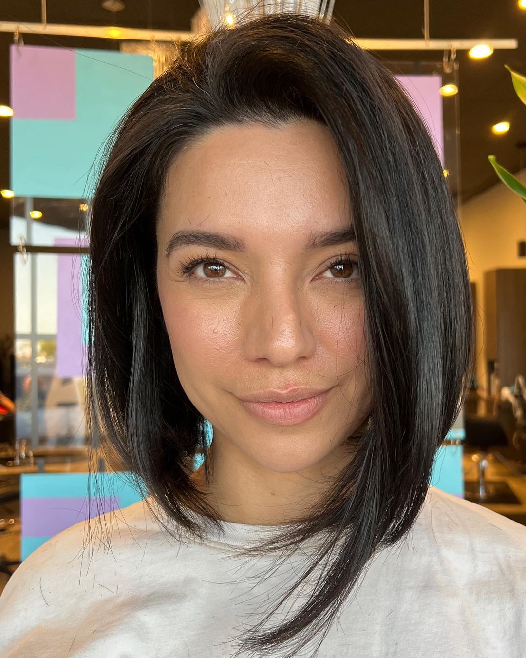 30 Cool Asymmetrical Bob Haircuts For A Chic Look In 2024 - Hair Adviser